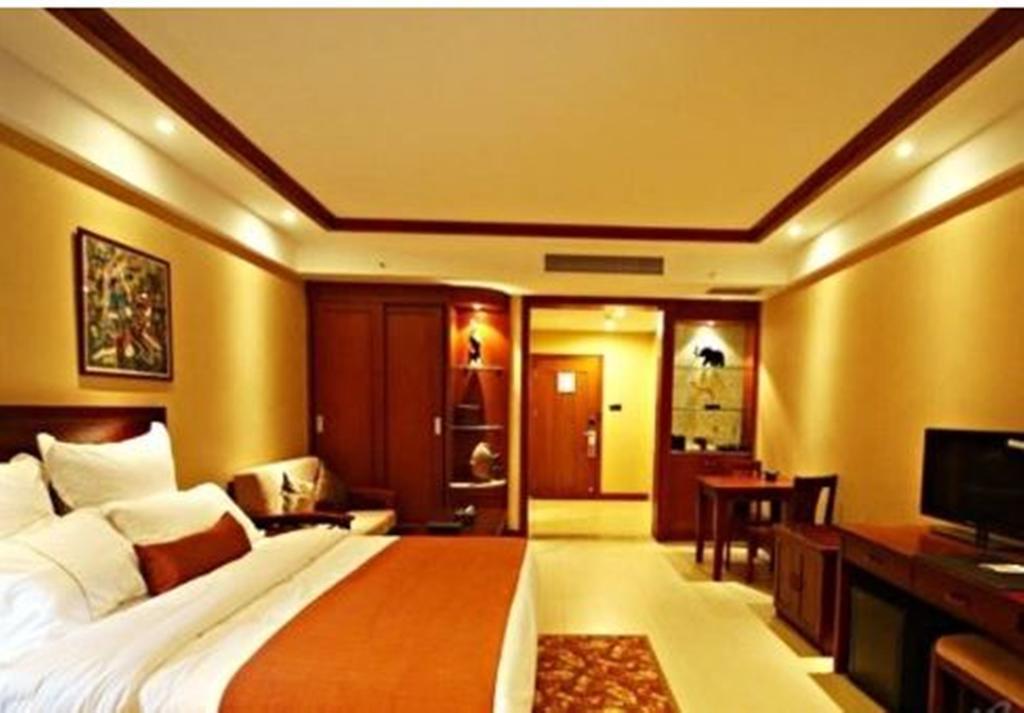 Ramada Plaza Xishuangbanna Ξενοδοχείο Εξωτερικό φωτογραφία