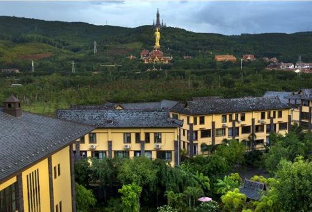 Ramada Plaza Xishuangbanna Ξενοδοχείο Εξωτερικό φωτογραφία